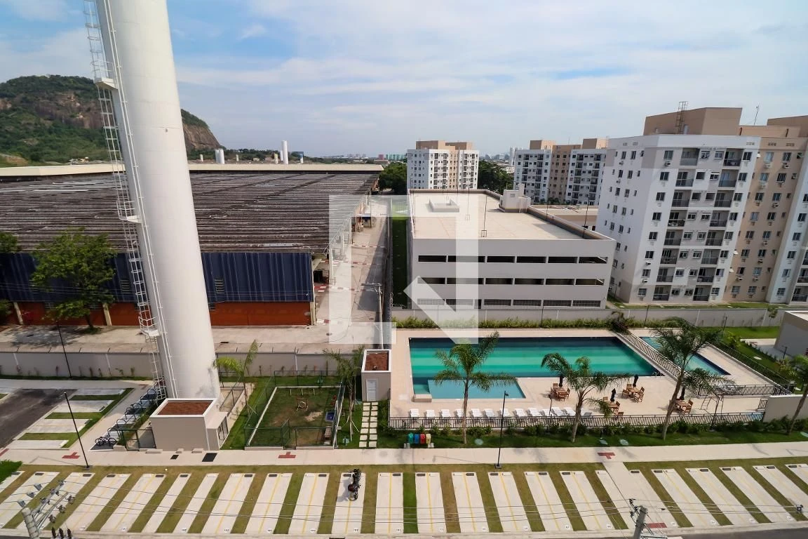 Furnished apartment, 50 m², with a glass-enclosed balcony — photo 33