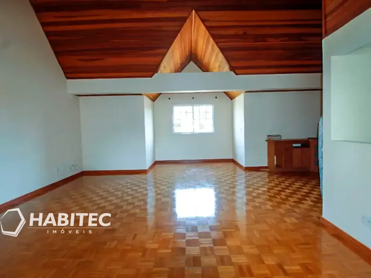 Triplex house with 3 bedrooms and 2 parking spaces 258 m² — photo 15