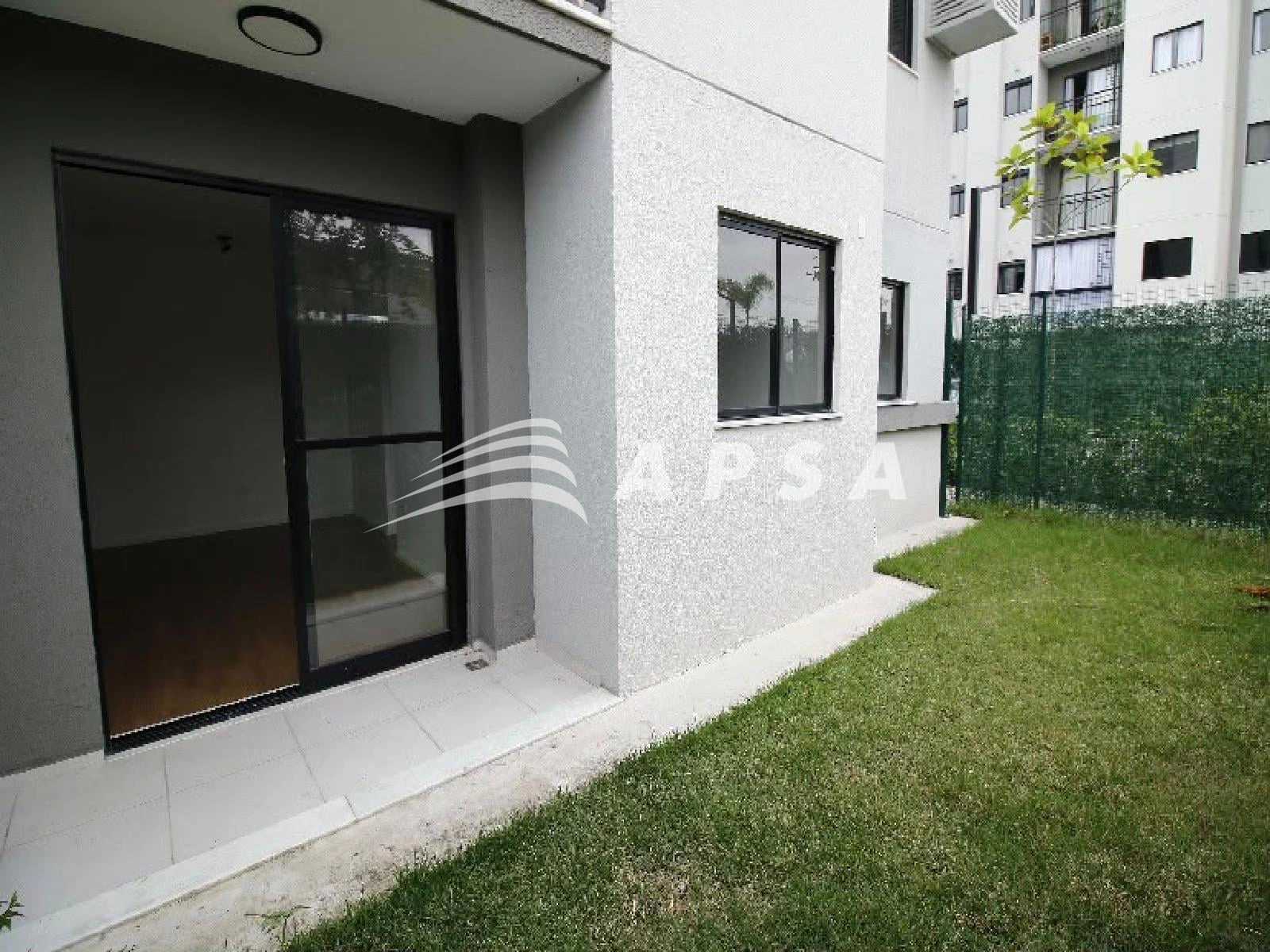 2-bedroom apartment with a private BBQ — photo 16