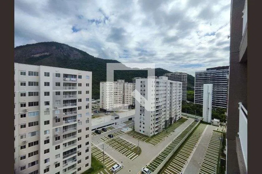 Apartamento con 2 dormitorios, 52 m² y balcón — photo 3