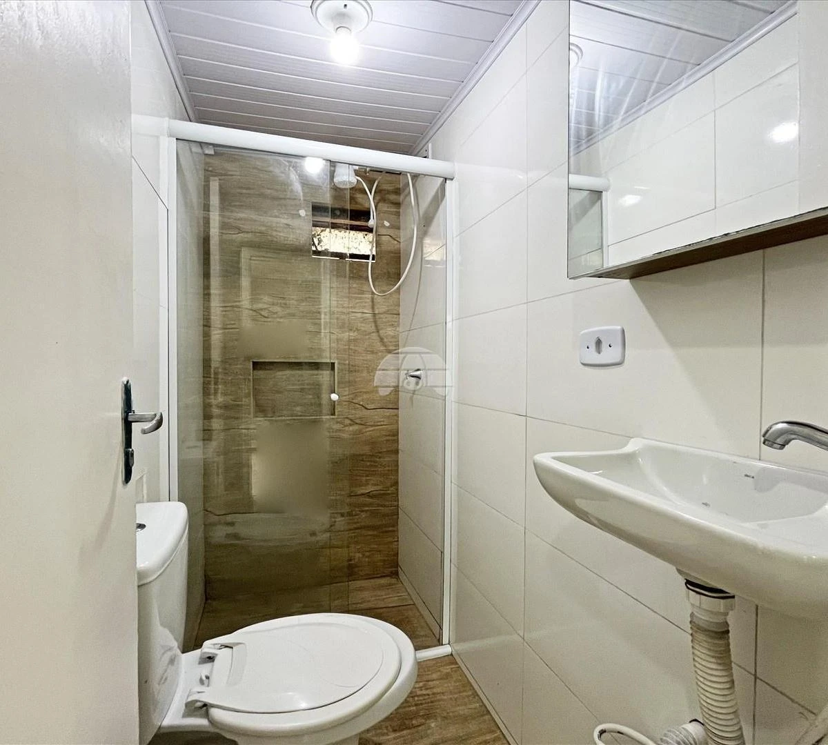 Wood or laminate floors in a 3-bedroom apartment, 48 m² — photo 10
