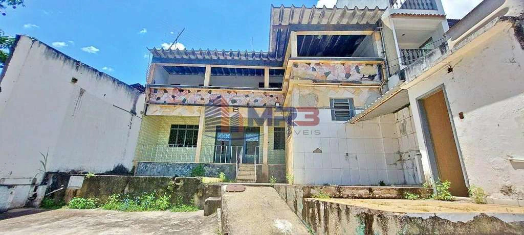 540 m² House with 4 bedrooms and 5 parking spaces — photo 4