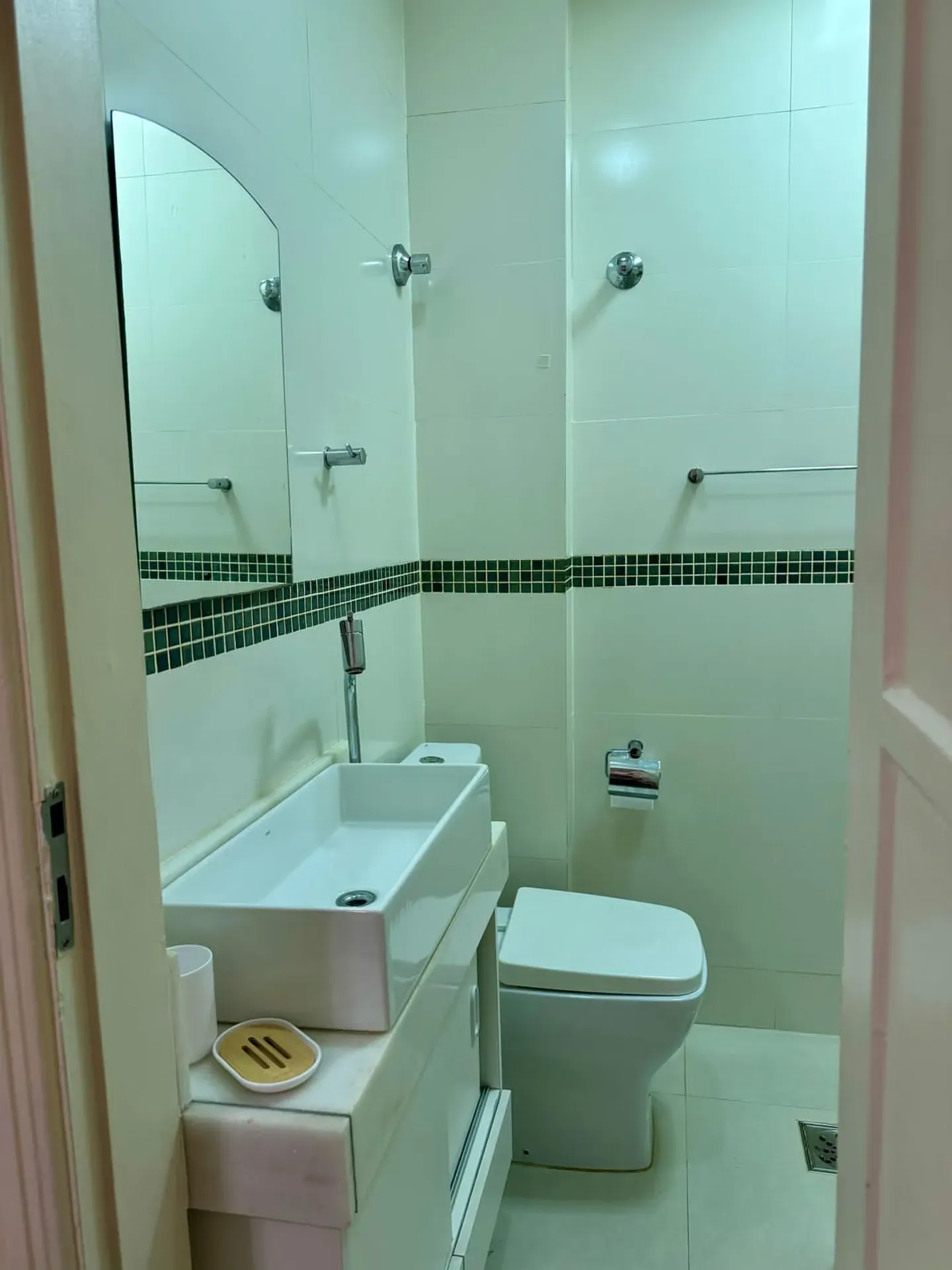 Furnished apartment with 3 bedrooms and a gas kitchen — photo 34
