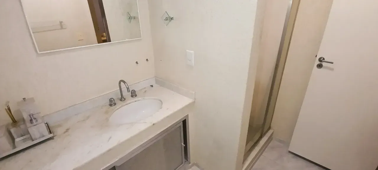 Apartamento amueblado con 2 dormitorios y 2 baños — photo 18