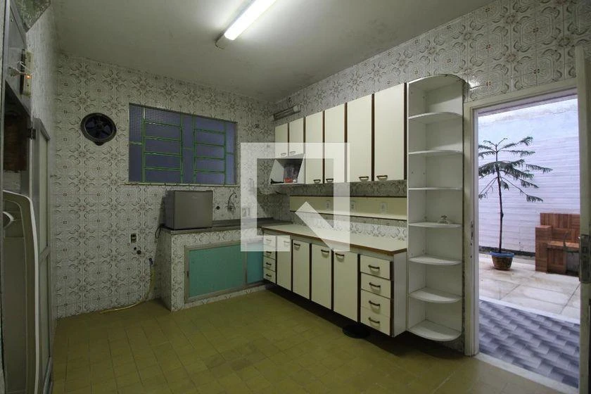 Невыгодированный дом 212 м²: 3 спальни и 1 с ванной — photo 2