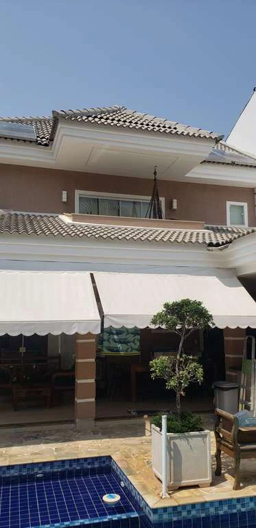 Casa com 4 quartos e piscina com área de sauna — photo 2
