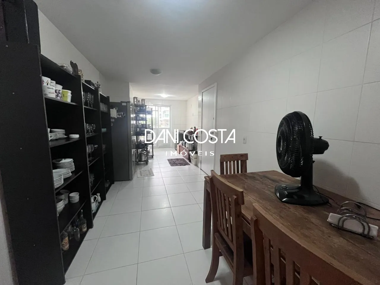 4-bedroom apartment with 227 m² and 3 parking spaces — photo 21