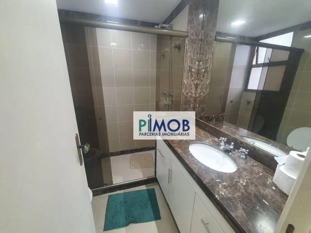 4-bedroom 260 m² apartment with 2 en-suite bathrooms — photo 19