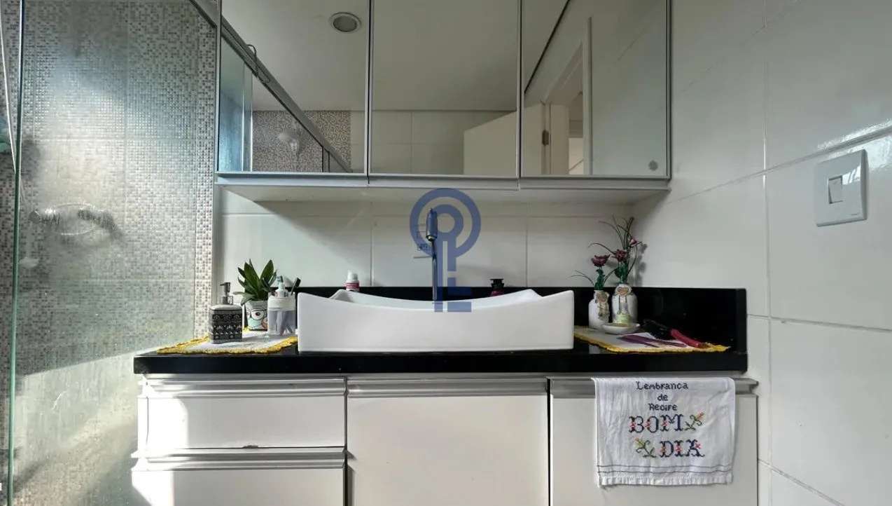 Furnished house with 5 bedrooms and 4 parking spots — photo 12