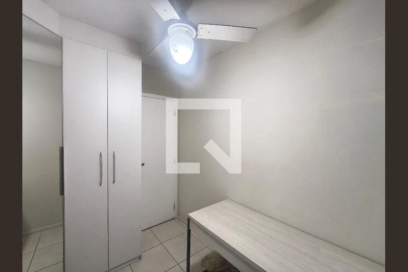 2-bedroom apartment with a home office — photo 26