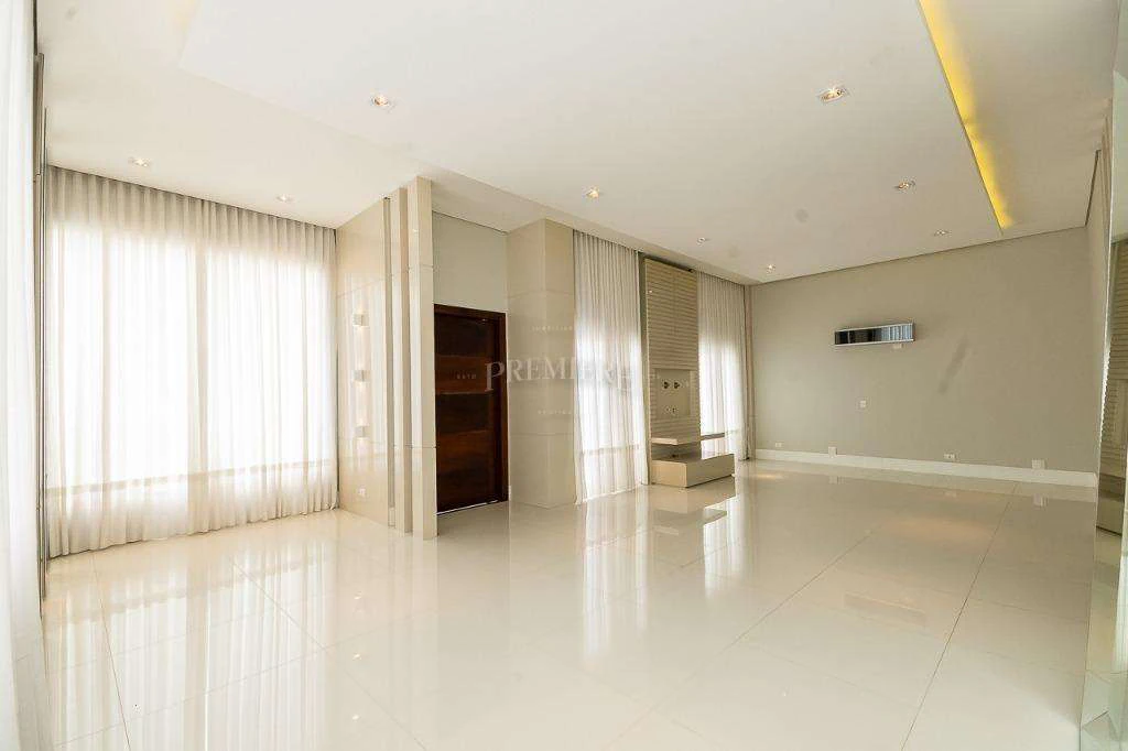 House with 4 en-suite bedrooms and 525 m² — photo 4
