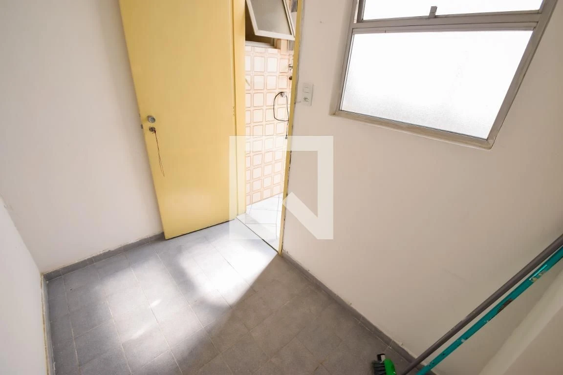 3-bedroom apartment with a mountain view in Rio de Janeiro — photo 67