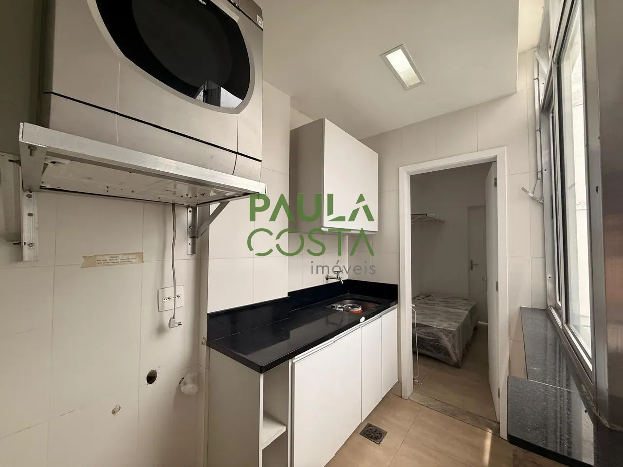 Top-floor apartment with 5 bedrooms and 5 bathrooms plus balcony grill — photo 17