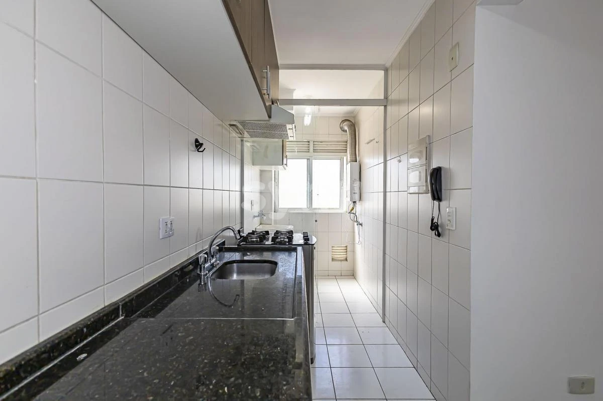 2-bedroom apartment, 1 with its own bathroom, 61 m² — photo 2