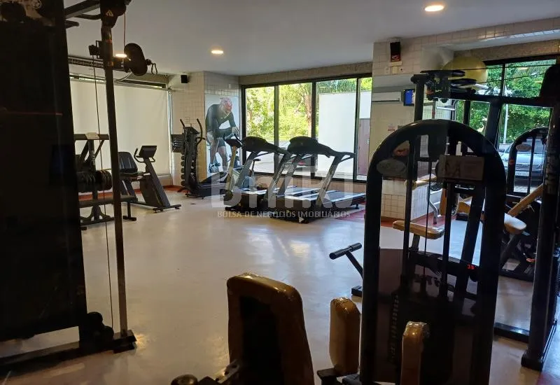 Furnished 179 m² apartment with 3 bedrooms — photo 64