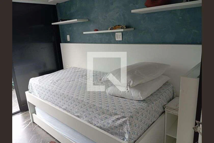 Furnished 170 m² apartment with 2 en-suite bedrooms — photo 24
