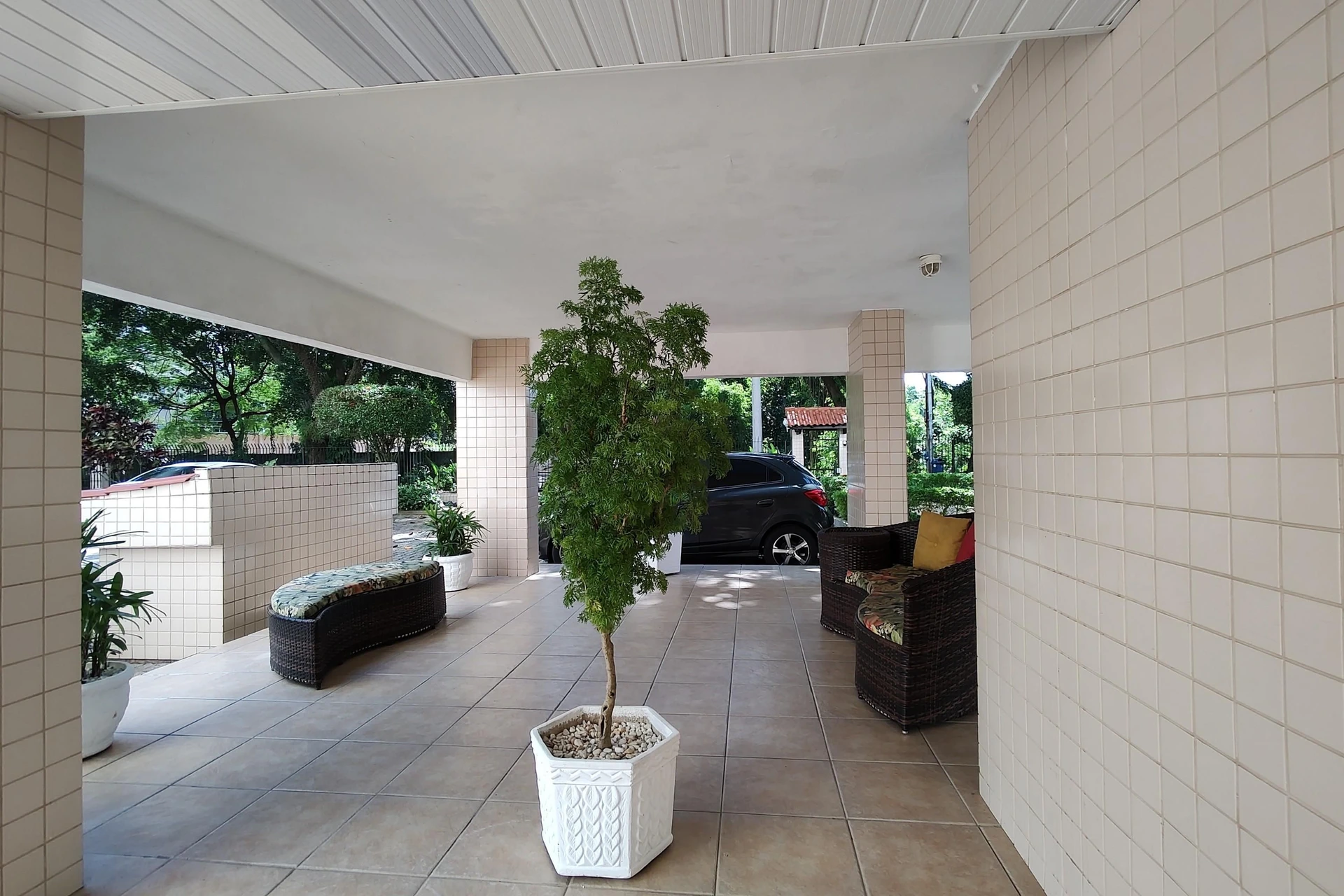 Пральна машина та 2 спальні: квартира 50 м² — photo 4