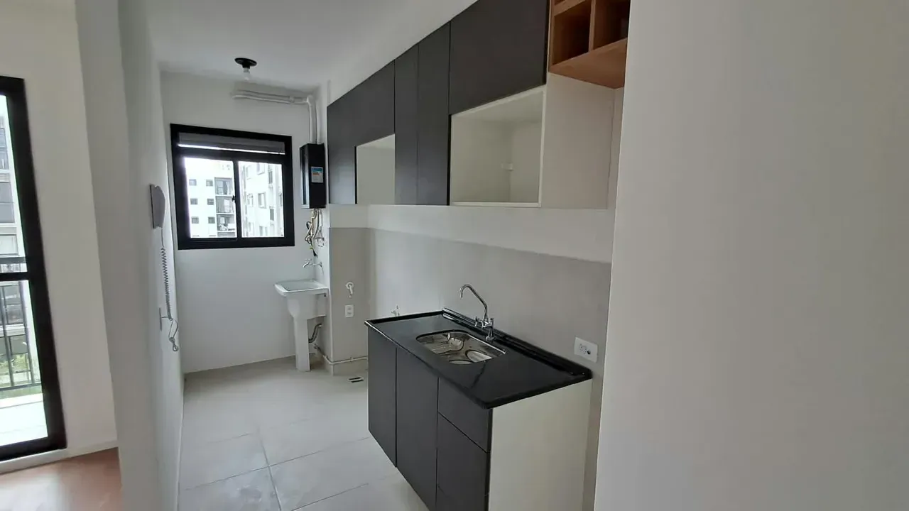 2-bedroom apartment with open-plan kitchen and 43 m² — photo 2