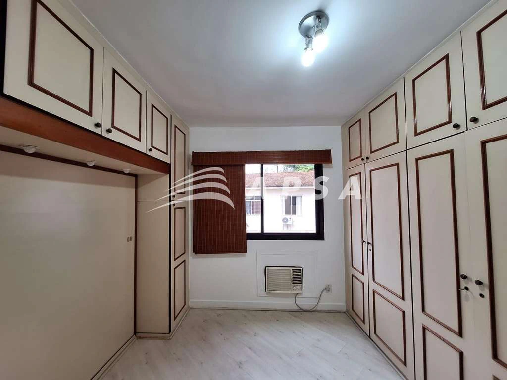 104 m² apartment with 2 bedrooms and 1 en-suite — photo 4
