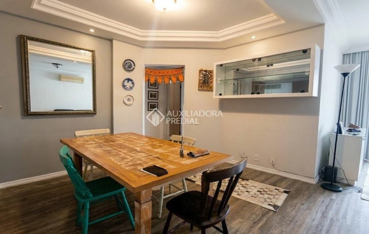 3-bedroom apartment with a washing machine — photo 12