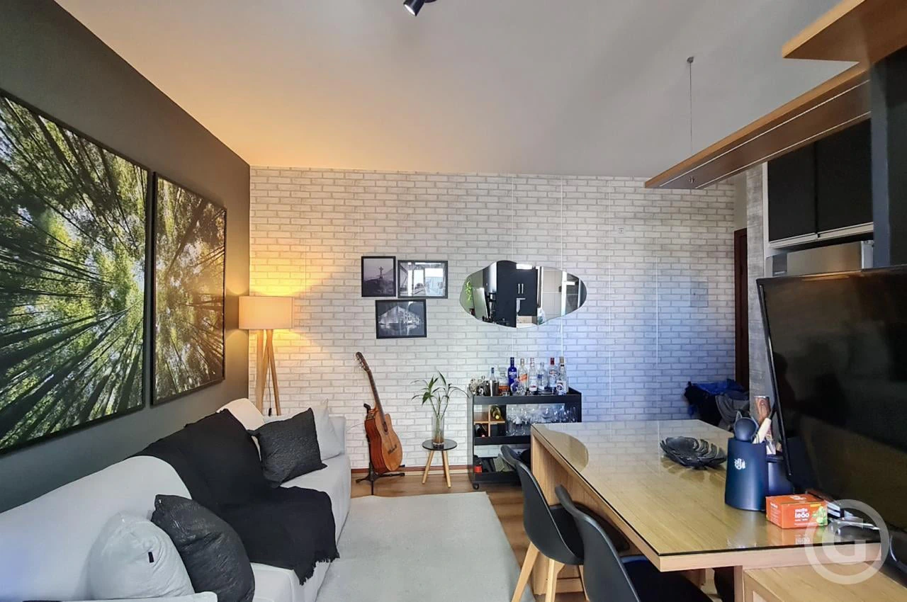 Apartamento amueblado de 1 dormitorio con plaza — photo 10