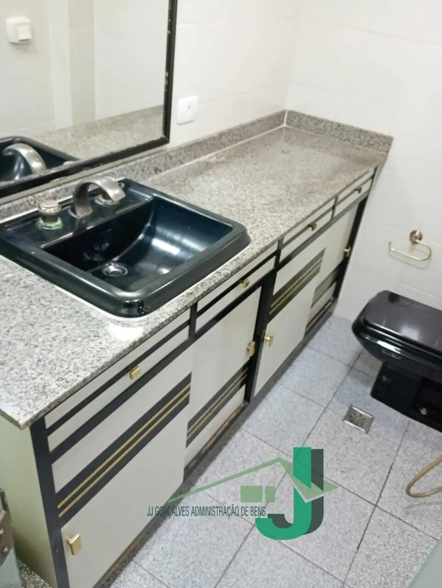 3-bedroom apartment with 3 bathrooms and 2 parking spots — photo 21