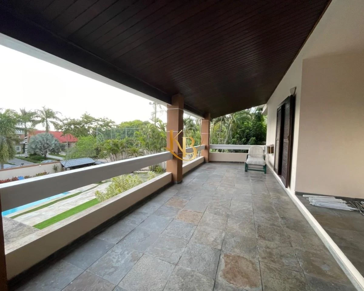 Мебльований будинок з 5 спальнями і 1050 м² — photo 6