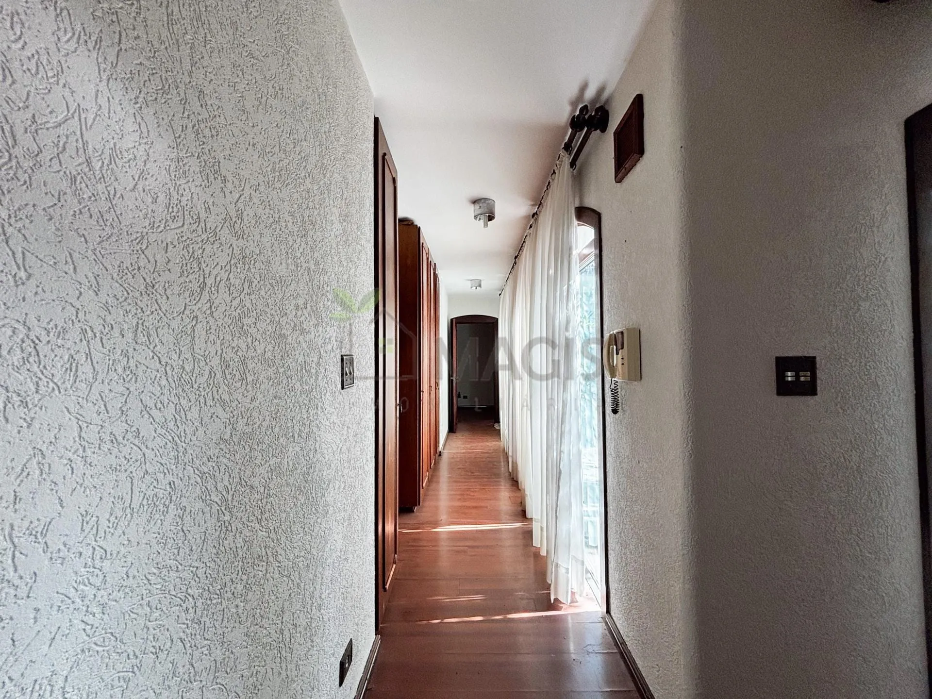 Будинок 604 м² з 4 спальнями та 4 ванними кімнатами — photo 42