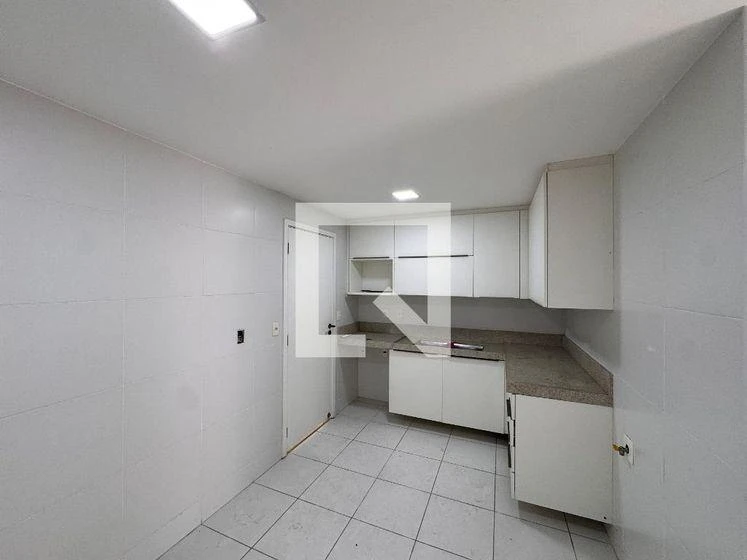 158 m² apartment with a park view and a grill on the balcony — photo 48
