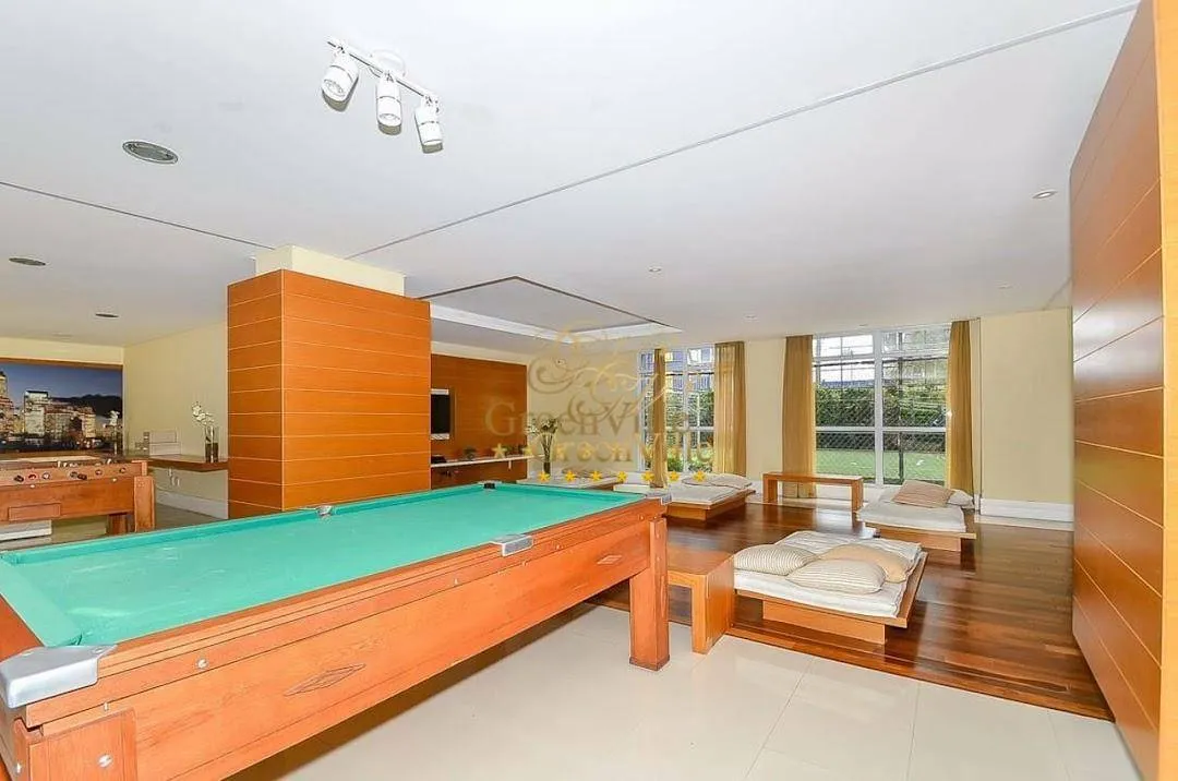 4-bedroom rental apartment with 297 m² and 3 parking spots — photo 39
