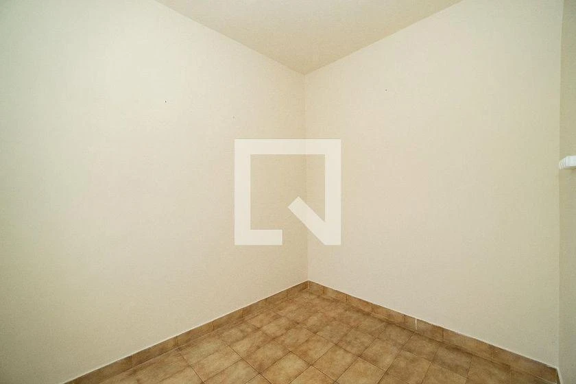 90 m² apartment with a park view and a bathtub — photo 45