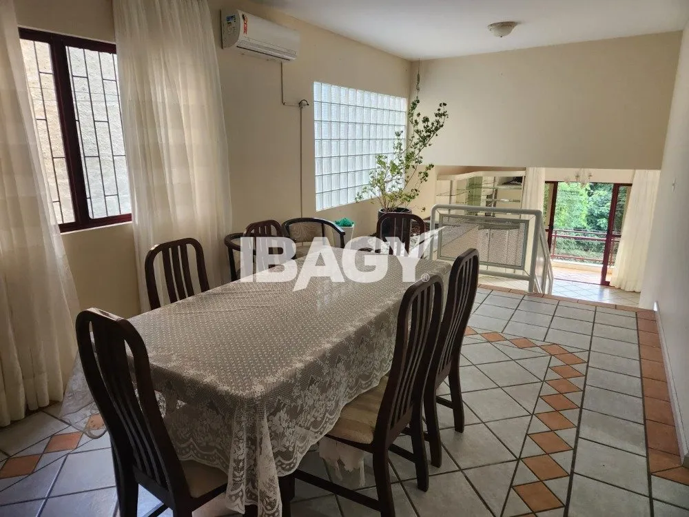 Rental house with 4 bedrooms and 2 en-suites — photo 13