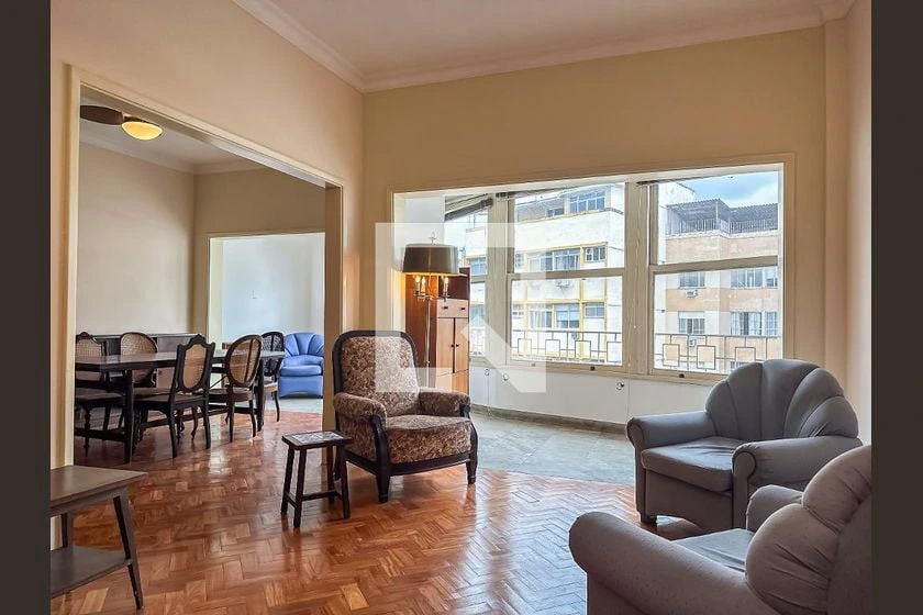 4-bedroom apartment with 3 bathrooms and 206 m² — photo 7