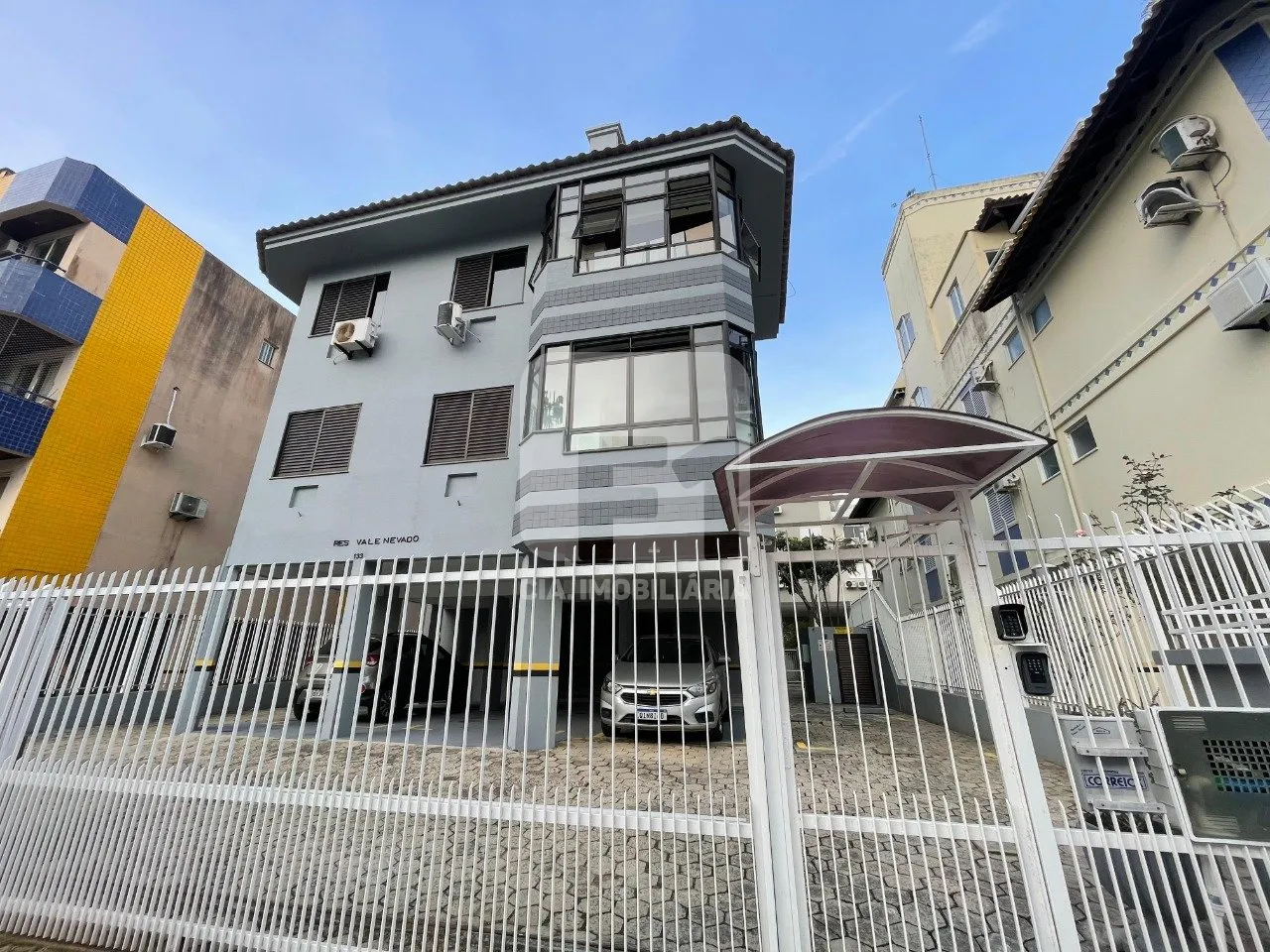 57 m² apartment with a private BBQ area
