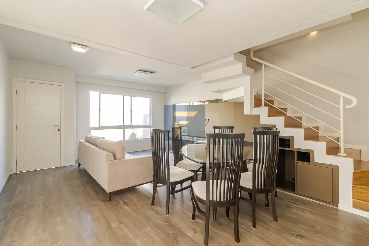 Furnished 140 m² house with 4 bedrooms and open-plan kitchen — photo 8