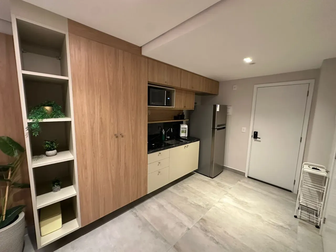 Мебльована квартира на першому поверсі з 1 спальнею 54 м² — photo 2
