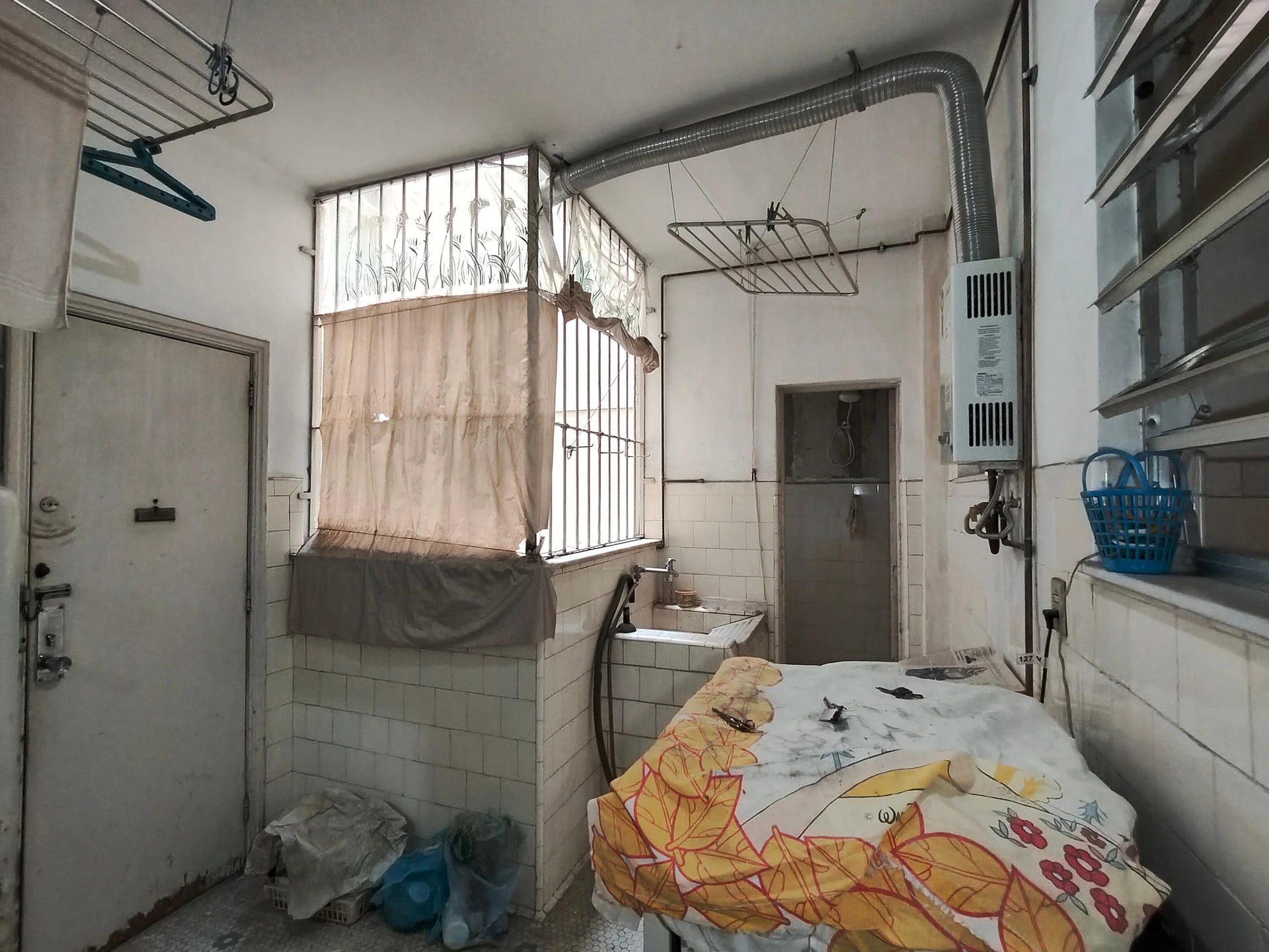 Apartamento mobiliado com 3 quartos e cozinha a gás — photo 34