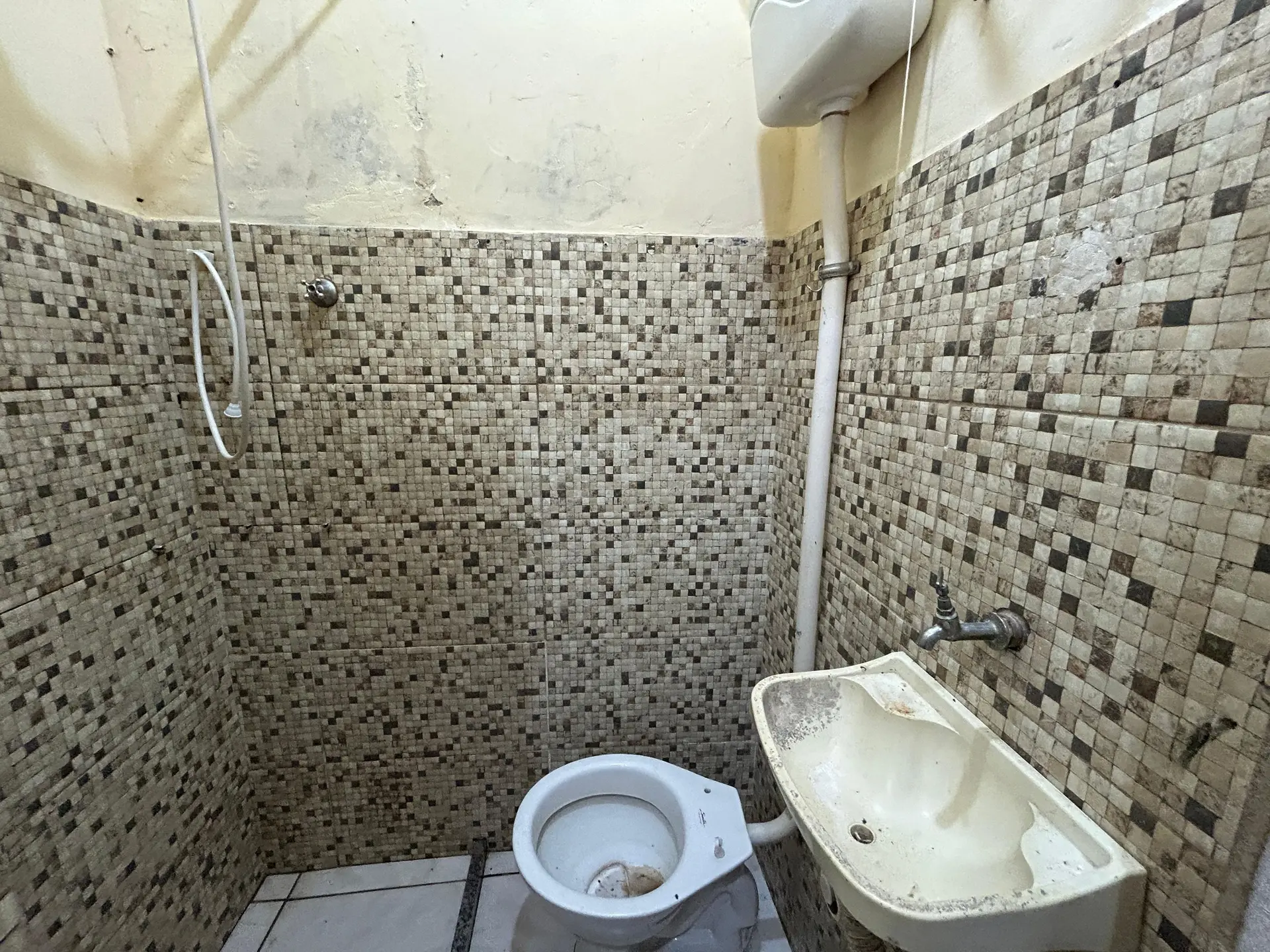 Unfurnished studio for rent with 1 bedroom and 1 bath — photo 8