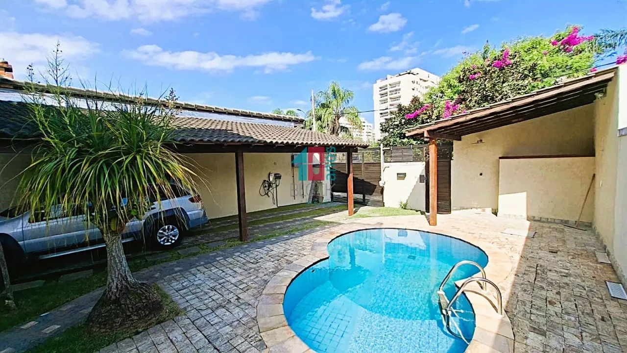 Condominium house with 4 bedrooms and closed kitchen — photo 7
