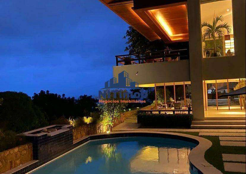 Unfurnished 6-bedroom house with 950 m² — photo 2