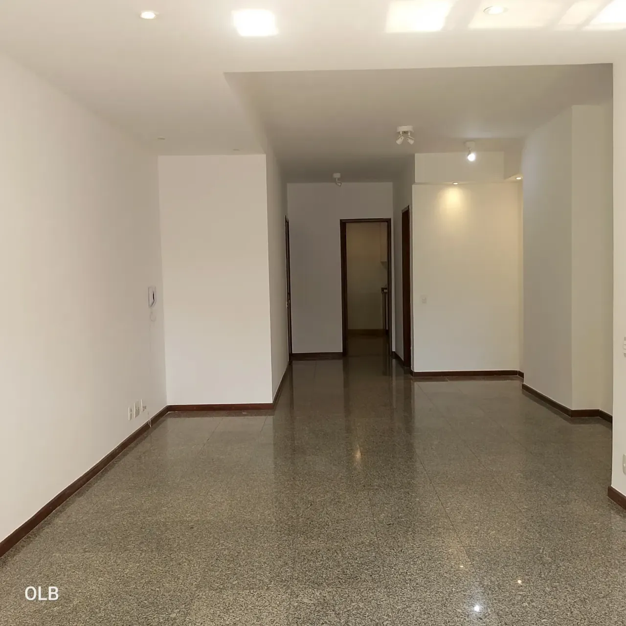 Apartamento com 4 quartos e 4 banheiros, vaga inclusa — photo 3