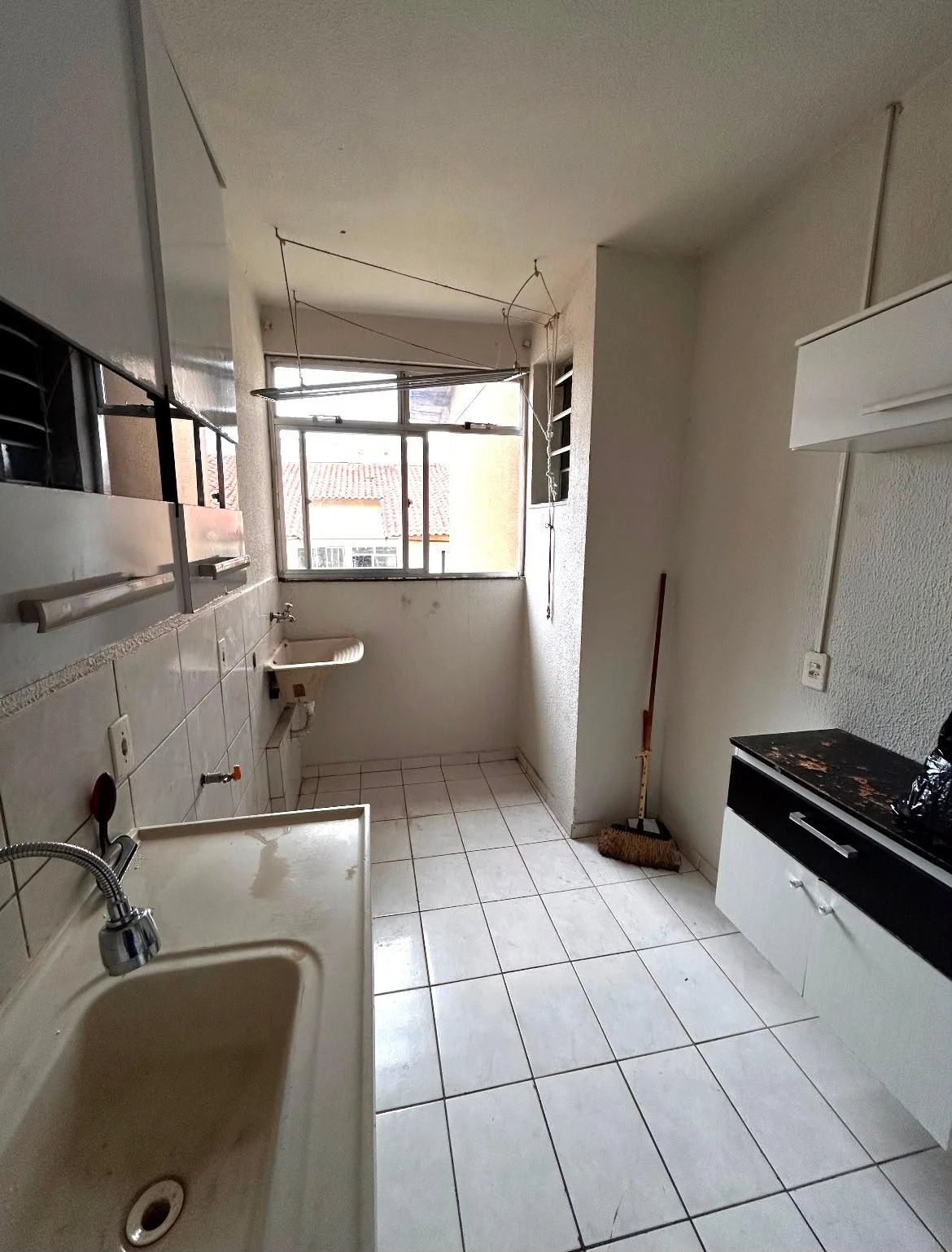 2-bedroom apartment with a closed gas kitchen — photo 8