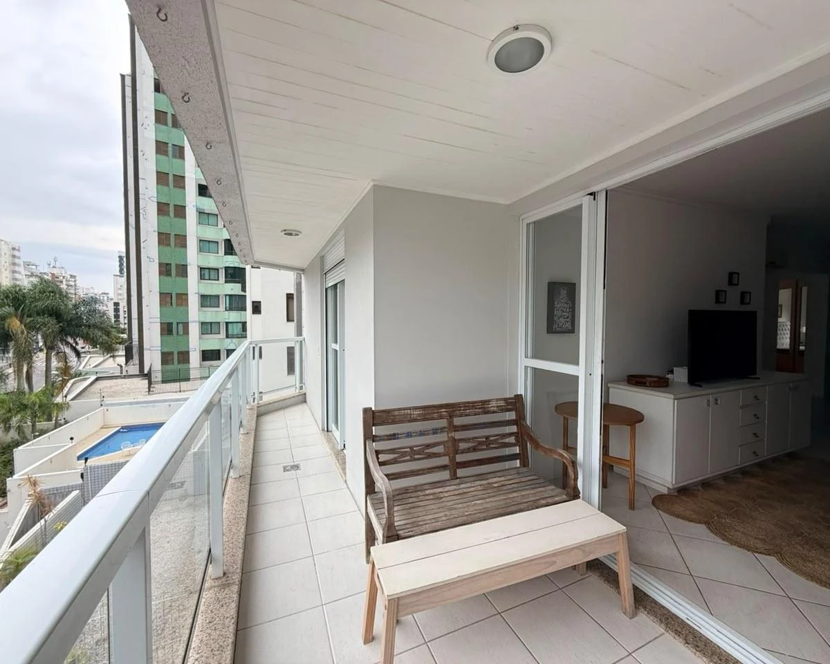 167 m² apartment with a dishwasher and a park view — photo 19
