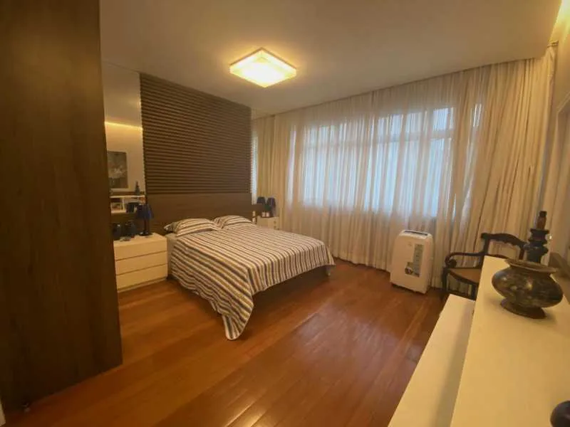 Cobertura triplex mobiliada com 5 suítes e 5 banheiros — photo 7