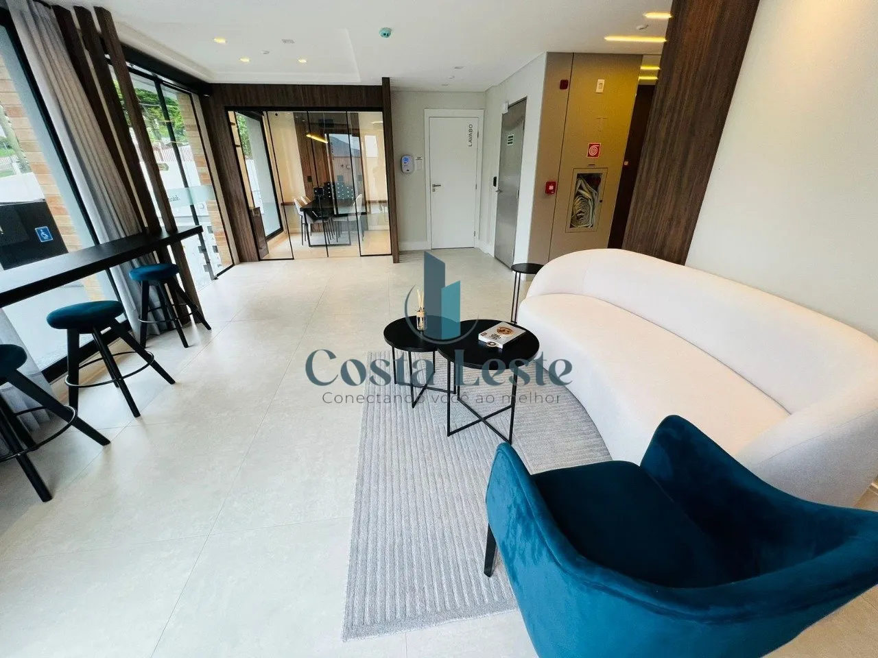 1-bedroom apartment with 32 m² and 1 parking spot — photo 16