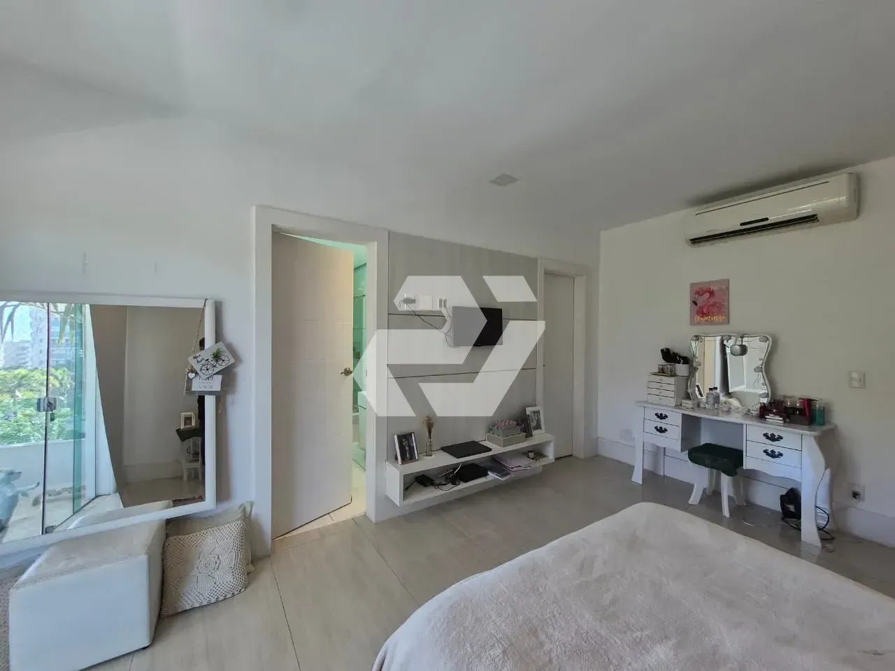 Casa mobiliada com 6 suítes e 8 banheiros — photo 23