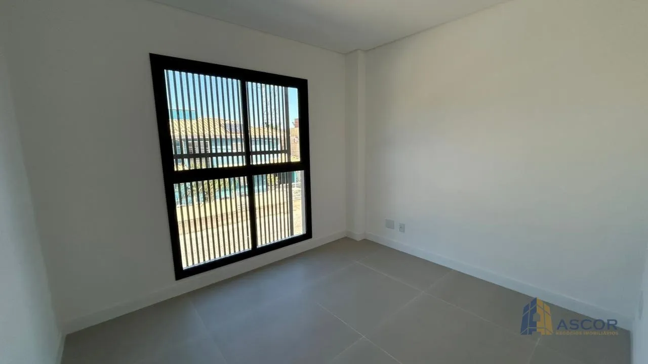 Furnished 1-bedroom apartment with open kitchen and grill — photo 12