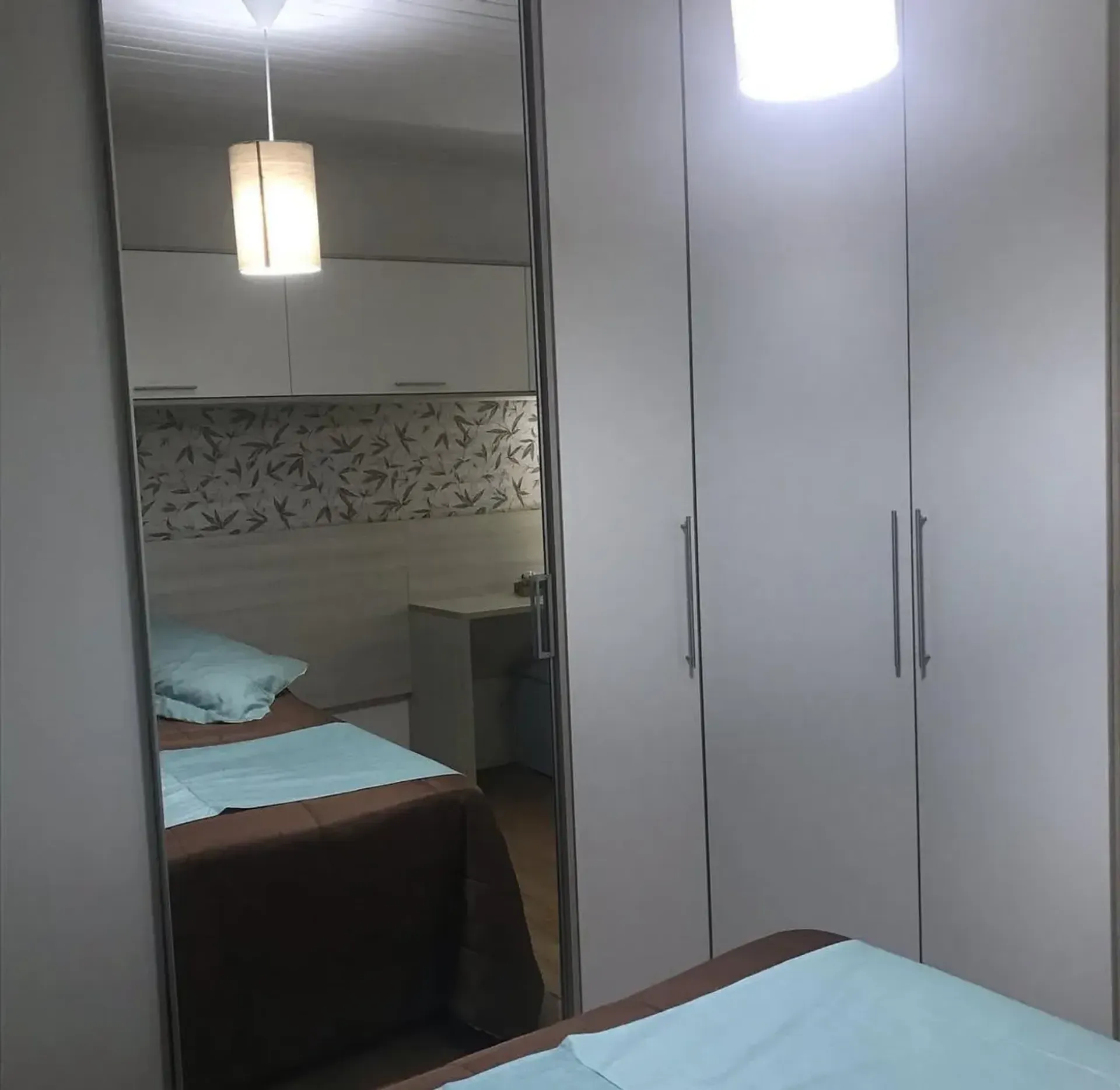 2-bedroom house with a washing machine — photo 16