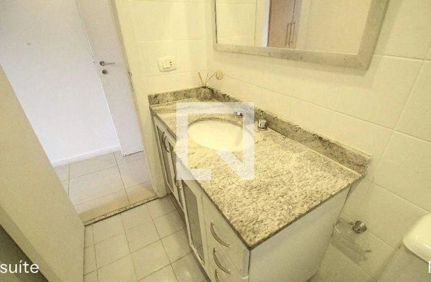 Apartment, 87 m², with a glass-enclosed balcony — photo 19