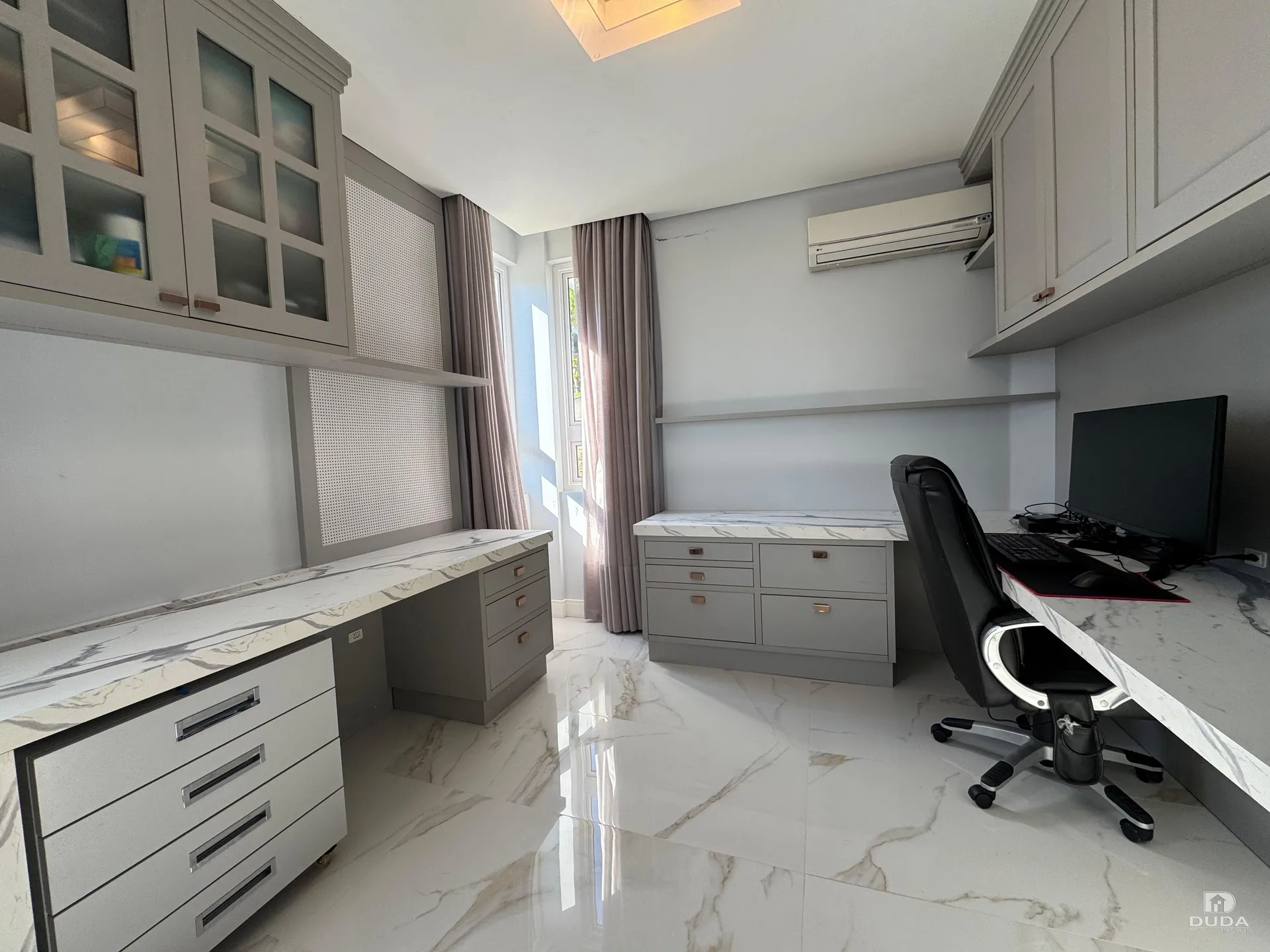 Меблированный дом с 5 спальнями и 543 м² — photo 14